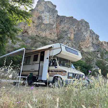 Edge Camper Albania Apartment *